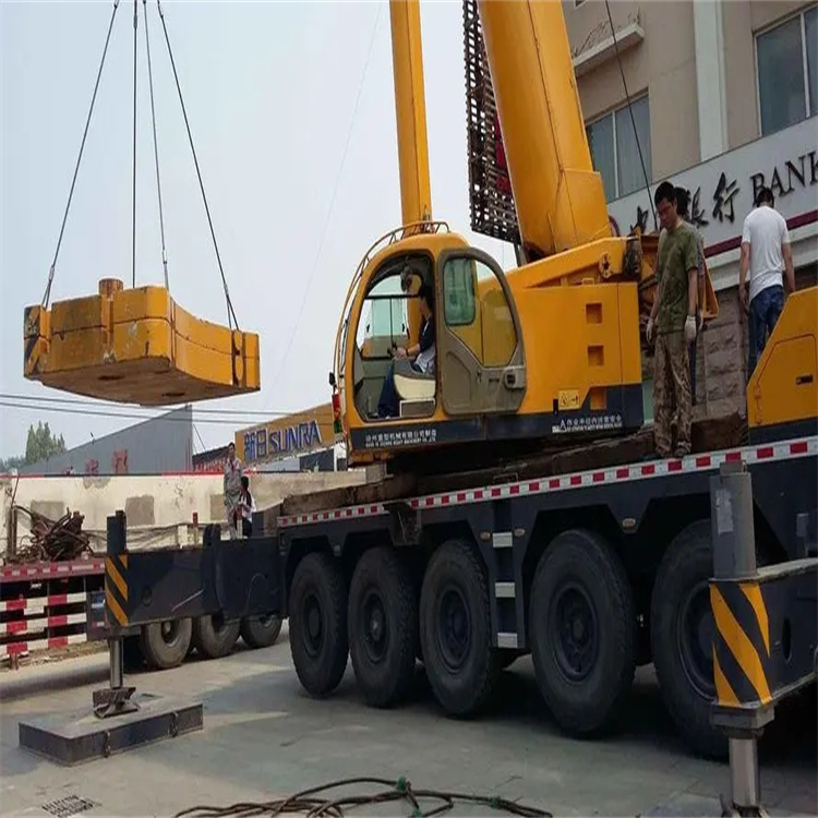 灵川当地吊车出租|机器吊装|75吨|工厂搬迁服务